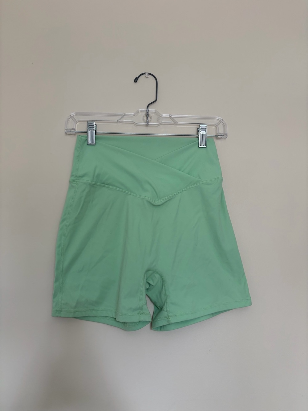 Women's High-Waist Crossover Active Shorts - Mint Green